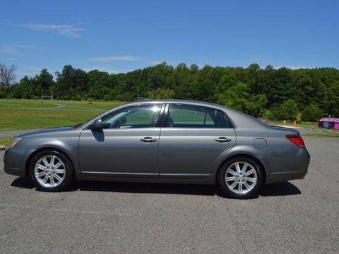 Used 2007 Toyota Avalon Limited FWD image 5