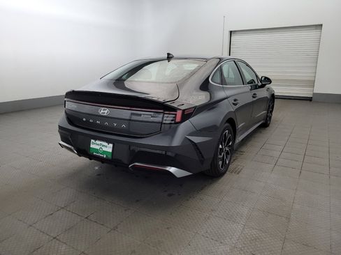 Used 2025 Hyundai Sonata SEL FWD image 9
