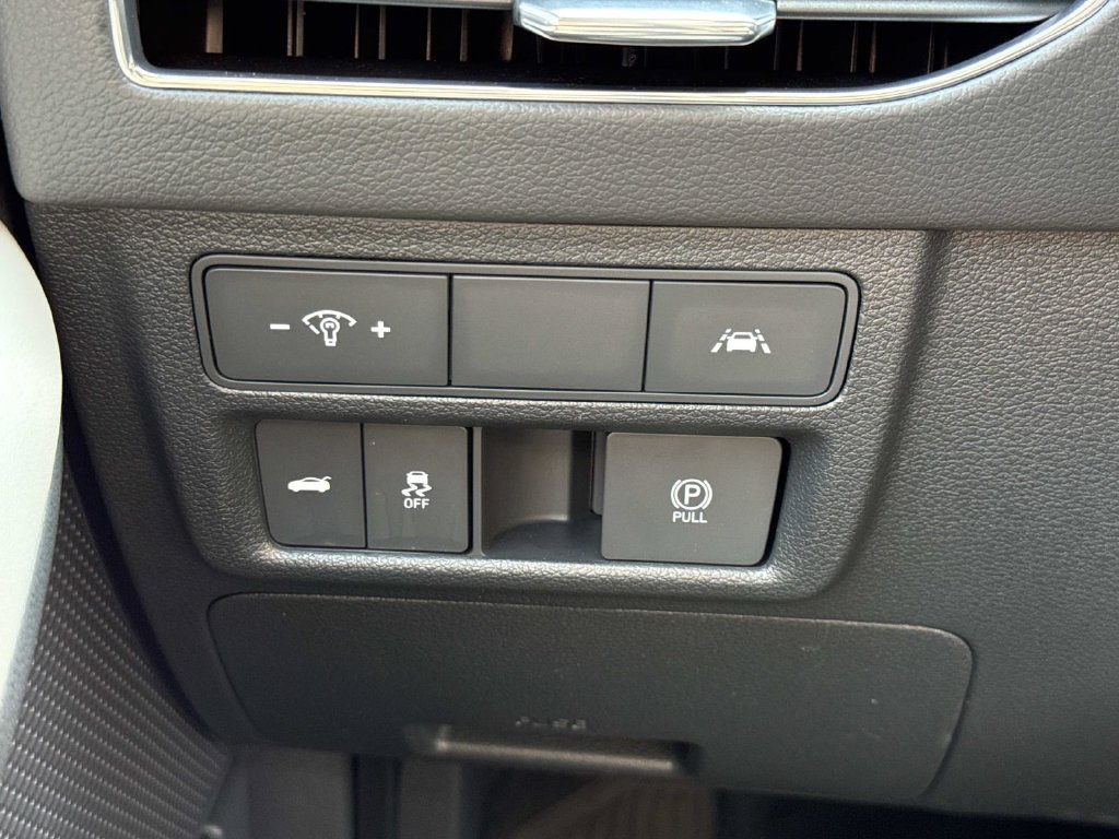 Used 2023 Hyundai Sonata SEL FWD image 13