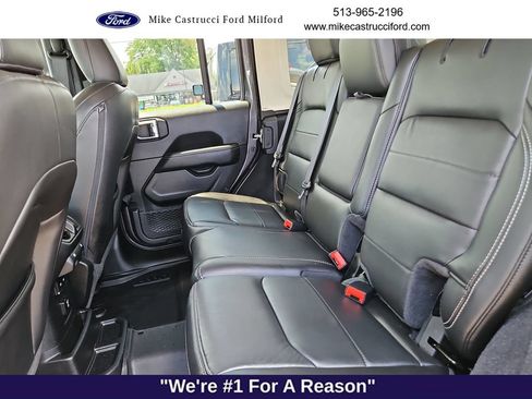 Used 2021 Jeep Wrangler Unlimited Sahara AWD/4WD image 27