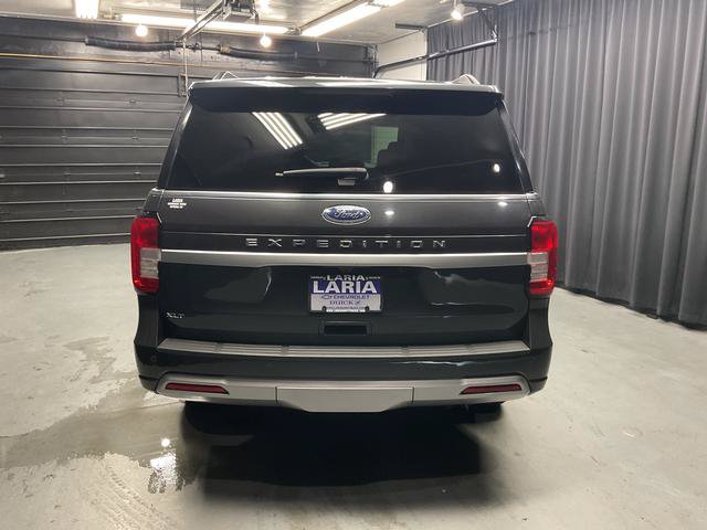 Used 2023 Ford Expedition XLT AWD/4WD image 5