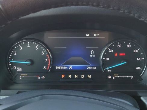 Used 2020 Ford Explorer XLT image 14