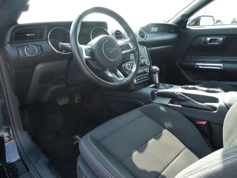 Used 2015 Ford Mustang Convertible w/ Equipment Group 051A RWD image 17