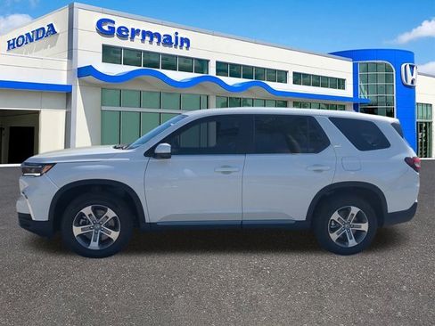 New 2025 Honda Pilot EX-L image 6