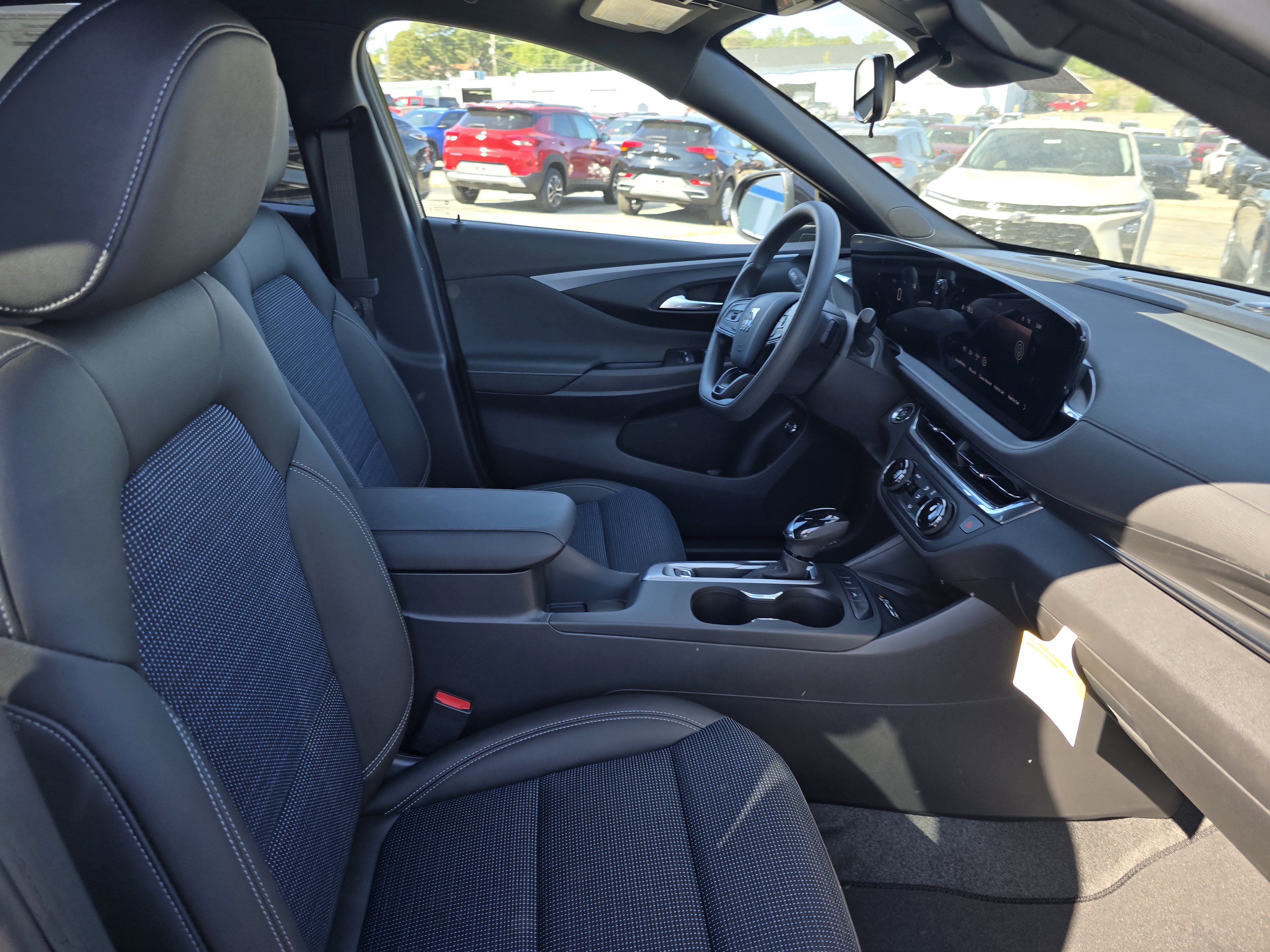 New 2026 Buick Envista Preferred w/ Convenience II Package FWD image 18