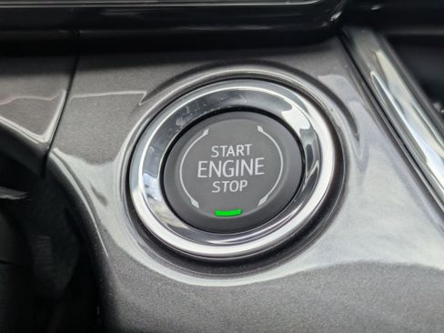 New 2026 Chevrolet Trax ACTIV w/ Sunroof Package image 21