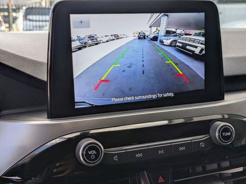 Used 2025 Ford Escape Active image 17