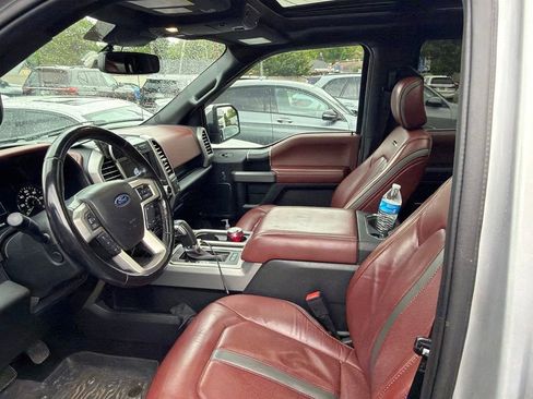 Used 2019 Ford F150 Platinum w/ Equipment Group 701A Luxury AWD/4WD image 10