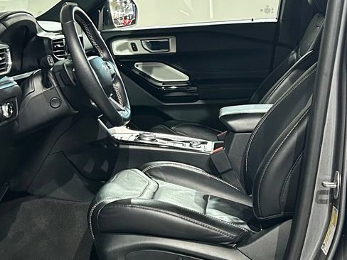 Used 2023 Ford Explorer ST w/ Equipment Group 401A AWD/4WD image 46