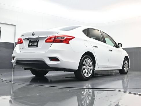 Used 2018 Nissan Sentra S FWD image 23