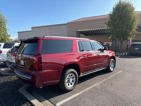 Used 2020 Chevrolet Suburban Premier image 5