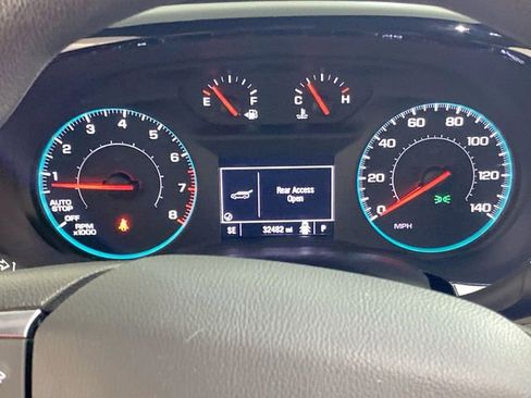 Certified 2023 Chevrolet Traverse LS FWD image 40