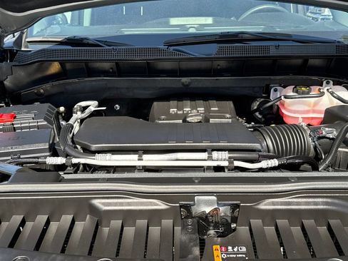Used 2025 Chevrolet Silverado 1500 Custom RWD image 38