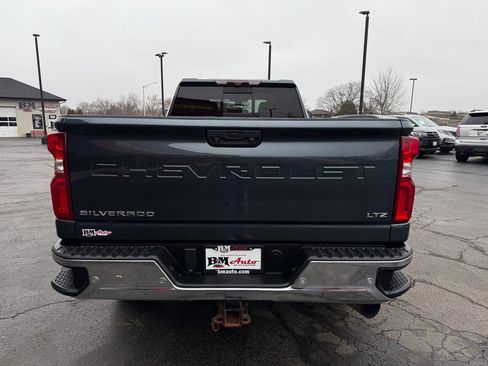 Used 2020 Chevrolet Silverado 2500 LTZ w/ LTZ Premium Package AWD/4WD image 6