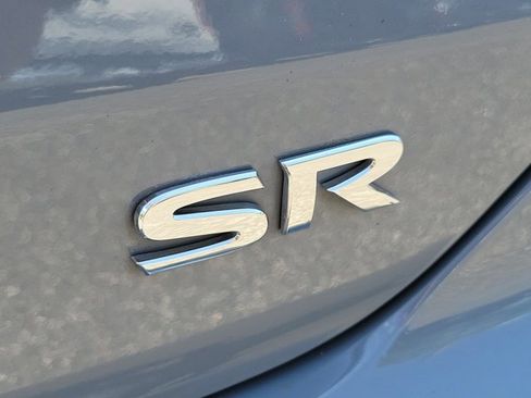Used 2023 Nissan Kicks SR w/ SR Premium Package FWD image 8