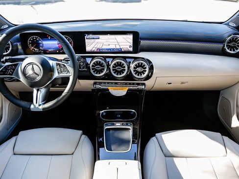New 2025 Mercedes-Benz CLA 250 image 10