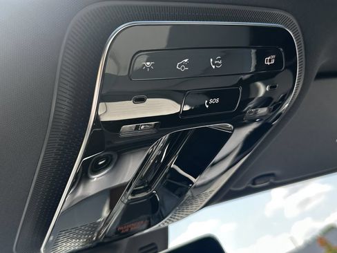 Certified 2025 Mercedes-Benz GLC 350e 4MATIC image 32