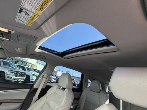Used 2019 Acura MDX w/Technology Pkg image 23