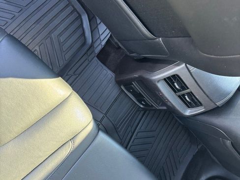 Used 2017 Ford Edge Titanium w/ Equipment Group 301A FWD image 35