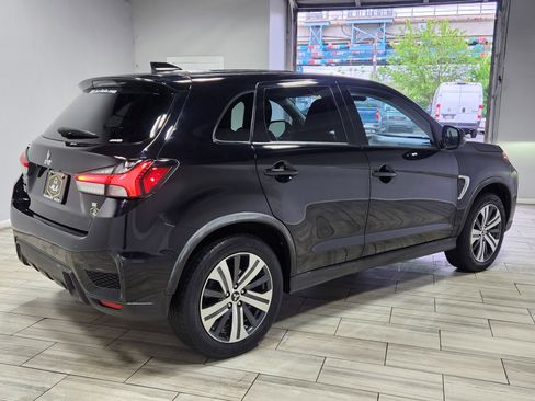 Used 2024 Mitsubishi Outlander Sport SE AWD/4WD image 5