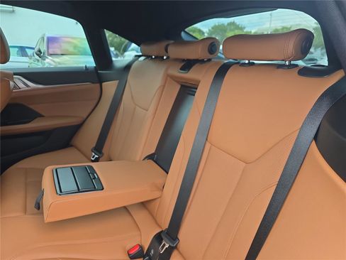 Used 2024 BMW 430i Gran Coupe w/ Convenience Package RWD image 10
