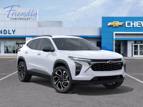 New 2026 Chevrolet Trax RS FWD image 7