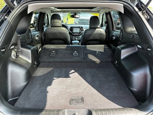 Used 2019 Jeep Cherokee Limited w/ Trailer Tow Group AWD/4WD image 33