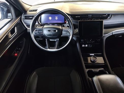 Used 2021 Jeep Grand Cherokee L Laredo image 18