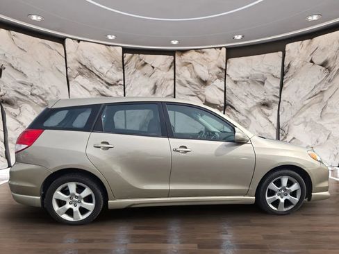 Used 2003 Toyota Matrix XR image 4