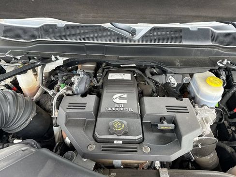 Used 2022 RAM 2500 Limited AWD/4WD image 26