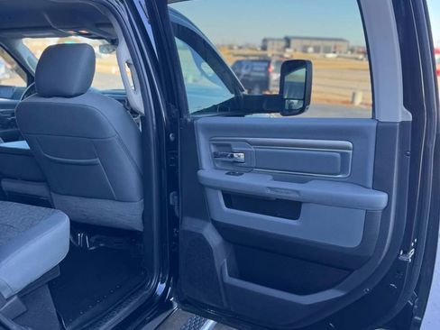 Used 2018 RAM 2500 Big Horn image 22