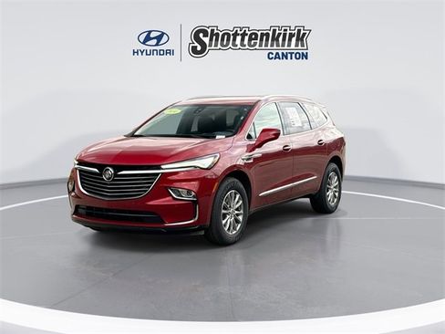 Used 2024 Buick Enclave Premium image 4