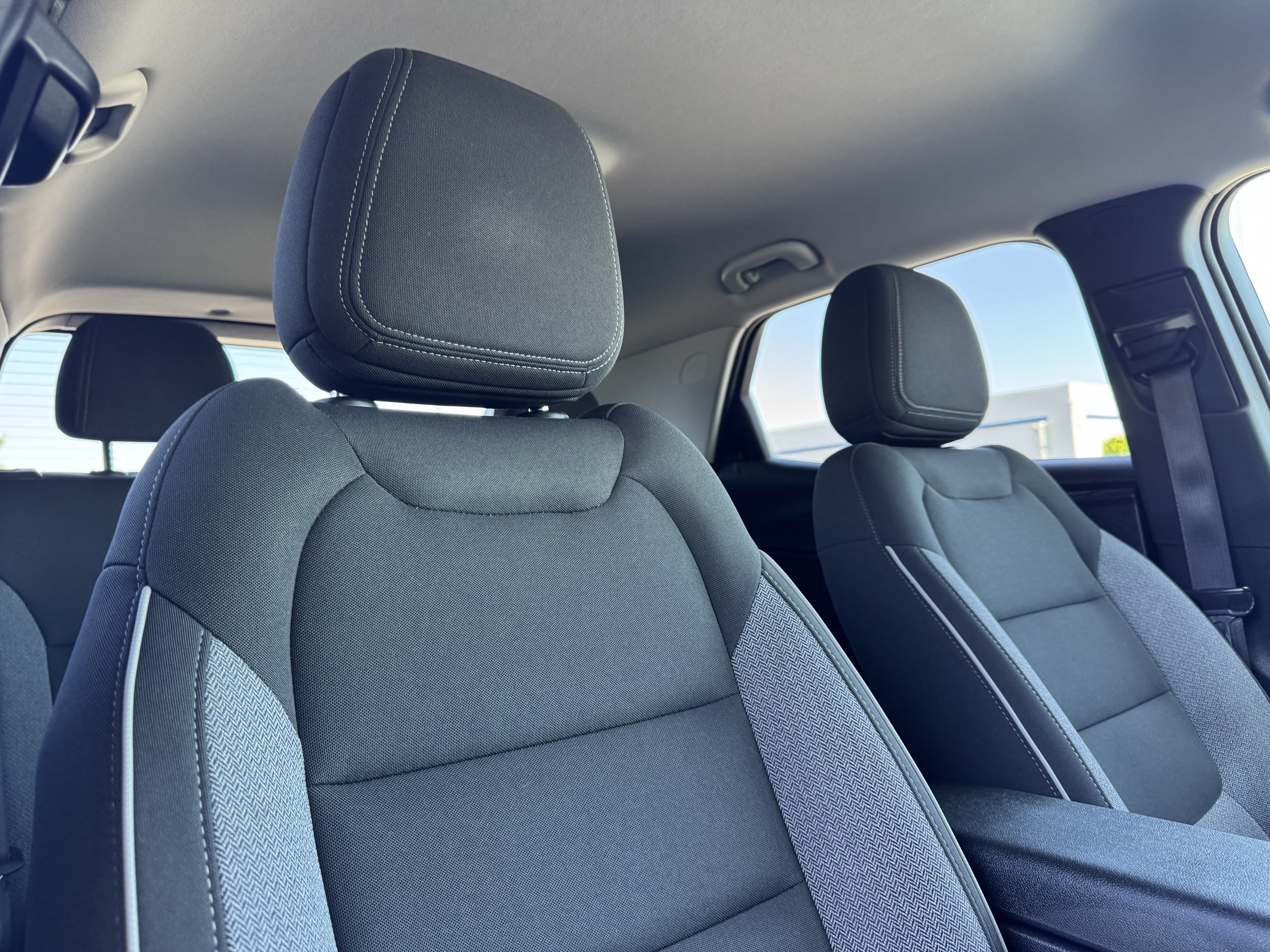 Used 2022 Chevrolet TrailBlazer LT w/ Convenience Package FWD image 23