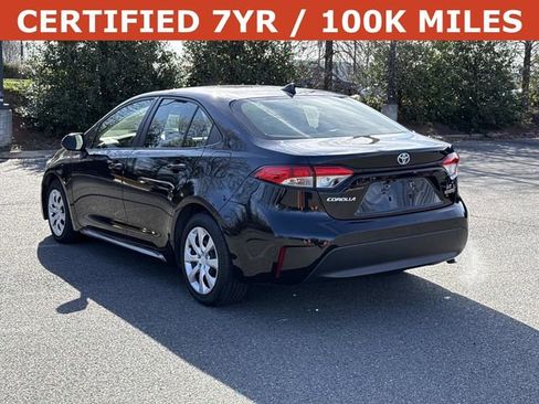 Used 2024 Toyota Corolla LE image 4