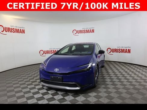 Used 2024 Toyota Prius XLE image 1