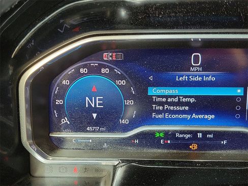 Used 2024 Chevrolet Silverado 2500 LT w/ Convenience Package image 23