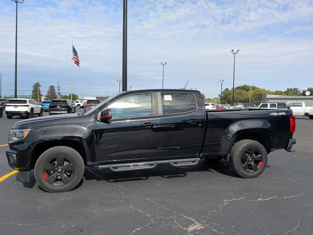 Used 2021 Chevrolet Colorado LT w/ Redline Special Edition AWD/4WD image 4