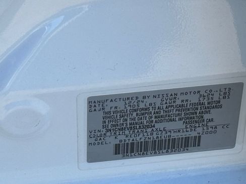 Used 2025 Nissan Versa SV FWD image 23