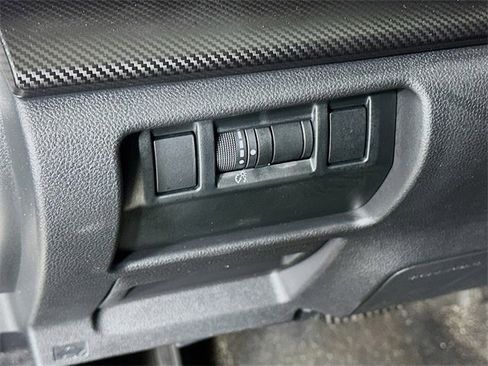 Used 2024 Subaru Crosstrek 2.0i Premium image 23