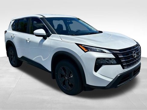 New 2026 Nissan Rogue SV FWD image 3