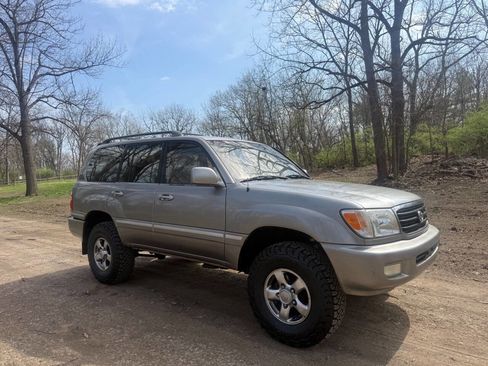 Used 2002 Toyota Land Cruiser image 6
