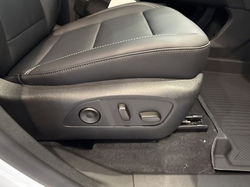 New 2026 GMC Acadia Elevation w/ Elevation Premium Package image 13