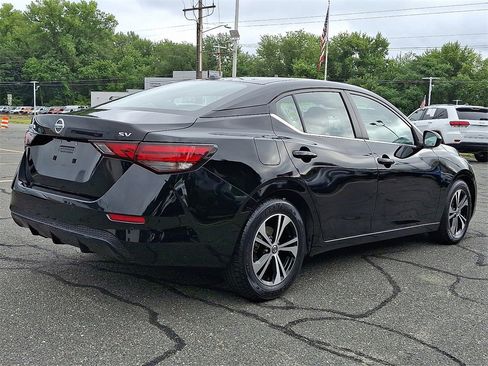Used 2021 Nissan Sentra SV image 6