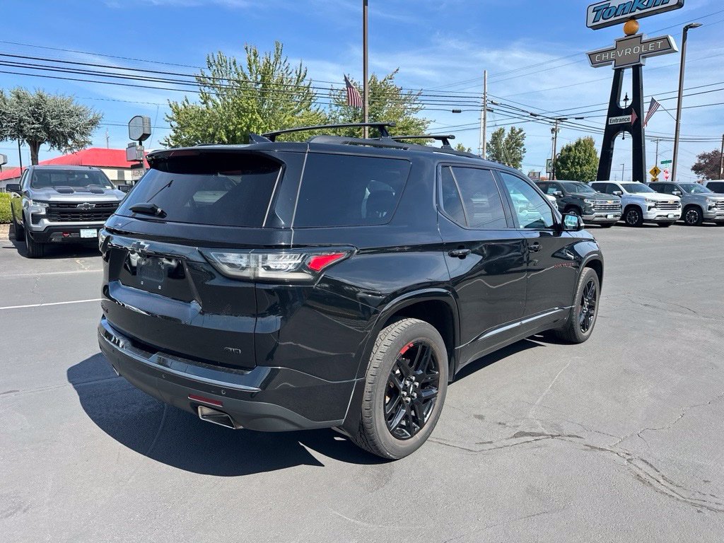 Used 2019 Chevrolet Traverse Premier w/ Redline Edition AWD/4WD image 5