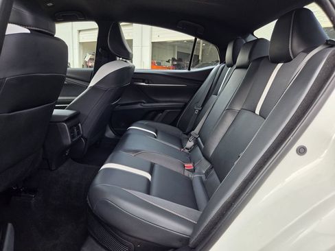 Used 2025 Toyota Camry SE FWD image 28
