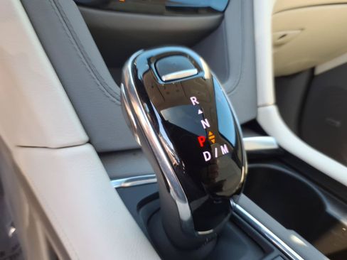 Certified 2023 Cadillac XT5 Premium Luxury AWD/4WD image 30