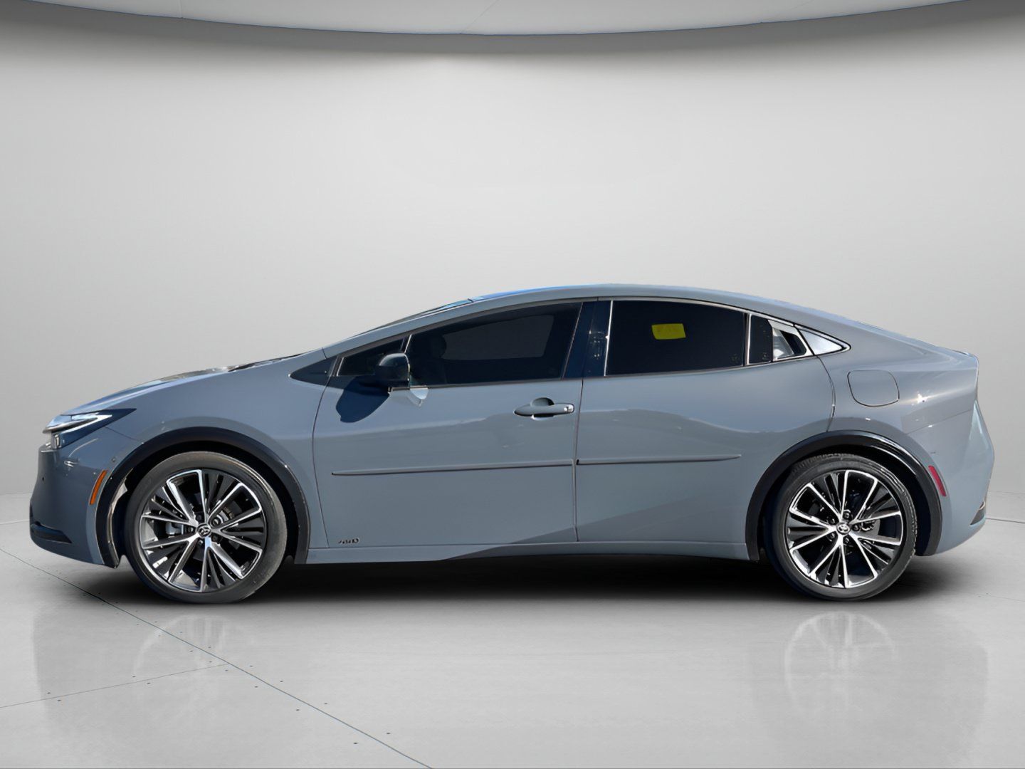 Used 2024 Toyota Prius Limited w/ Limited Premium Package AWD/4WD image 15