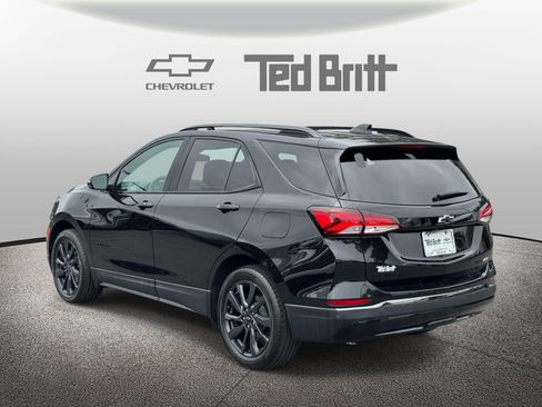 Certified 2023 Chevrolet Equinox RS w/ RS Leather Package AWD/4WD image 6