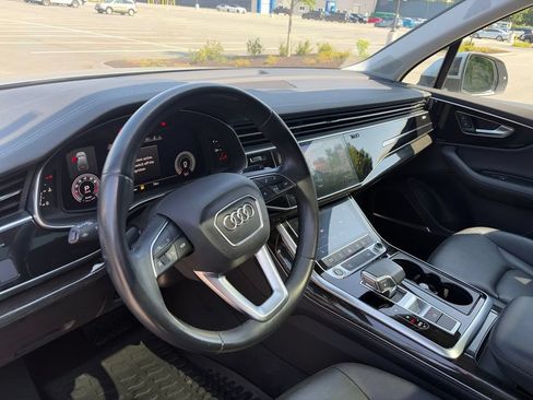 Used 2023 Audi Q7 2.0T Premium Plus w/ Premium Plus Package AWD/4WD image 11
