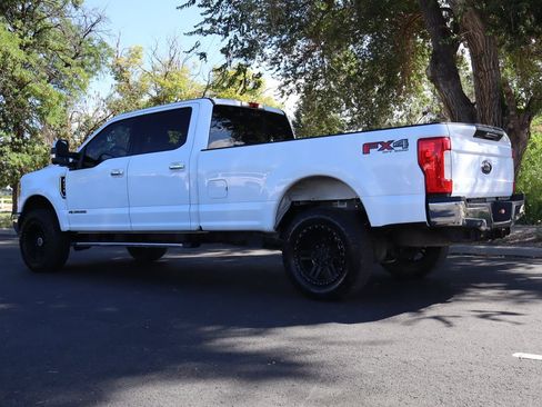 Used 2019 Ford F250 XLT w/ XLT Premium Package AWD/4WD image 7
